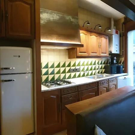 Apartamento Casa Matilda - Con Chimenea, Vistas, Rustico-elegante En El Centro Sant Joan de les Abadesses
